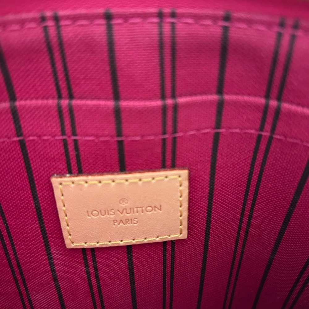 Louis Vuitton Monogram Clutch with Pink Accent - Picture 5 of 5